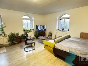 Pronájem bytu 2+kk, Včelná, 79 m2