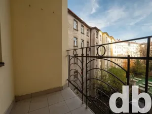 Pronájem bytu 3+1, Praha - Vinohrady, Bělehradská, 100 m2