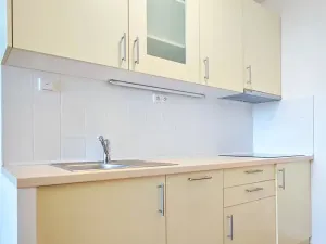 Pronájem bytu 2+kk, Praha - Chodov, Jažlovická, 42 m2