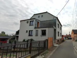 Prodej rodinného domu, Lanžhot, B. Němcové, 229 m2