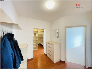 Pronájem bytu 3+kk, Benešov, Jiráskova, 1 m2