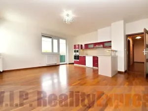 Prodej bytu 3+kk, Praha - Kyje, Břeclavská, 70 m2