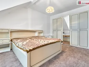 Prodej rodinného domu, Karlovy Vary - Stará Role, Dlouhá, 397 m2