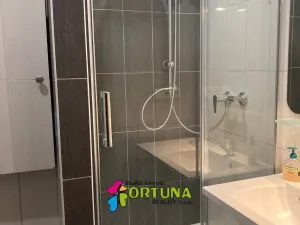 Pronájem bytu 1+kk, Praha - Střížkov, Rumburská, 26 m2