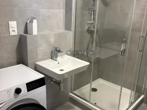 Pronájem bytu 2+kk, Praha, Hofbauerova, 48 m2