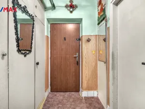 Prodej bytu 2+1, Chvaletice, 9. května, 53 m2