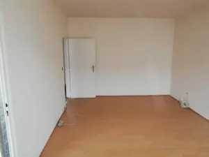 Prodej bytu 2+1, Chomutov, Komenského, 77 m2