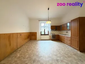 Prodej rodinného domu, Chomutov, Legionářská, 200 m2