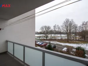 Prodej bytu 3+1, Pardubice - Ohrazenice, Marie Majerové, 74 m2