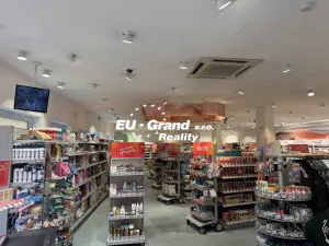 Pronájem obchodního prostoru, Varnsdorf, Kmochova, 450 m2