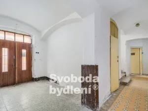 Prodej rodinného domu, Kostelec nad Černými lesy - Kostelec nad Černými Lesy, Pražská, 682 m2