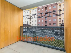 Pronájem bytu 2+kk, Praha - Holešovice, Vrbenského, 56 m2