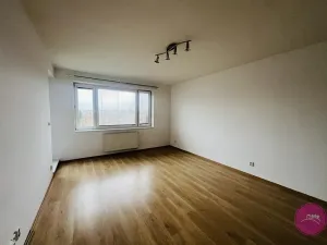 Pronájem bytu 2+kk, Olomouc, Peškova, 55 m2