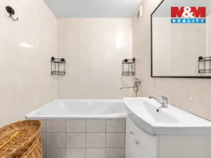 Prodej bytu 3+1, Děčín - Děčín XXVII-Březiny, Kosmonautů, 66 m2