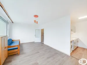 Pronájem bytu 1+kk, Praha - Stodůlky, Hábova, 36 m2