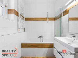 Prodej bytu 3+1, Liberec - Liberec V-Kristiánov, Husova, 90 m2