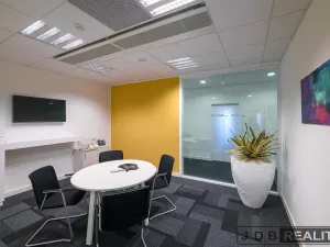 Pronájem kanceláře, Praha - Karlín, Rohanské nábřeží, 60 m2