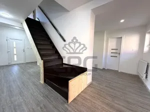 Prodej rodinného domu, Vážany, 210 m2