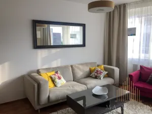 Pronájem bytu 2+kk, Praha - Dolní Měcholupy, Honzíkova, 51 m2