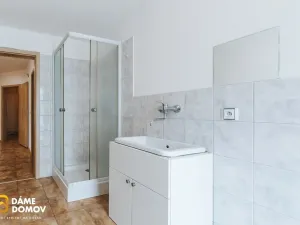 Prodej rodinného domu, Pohořelice, Školní, 350 m2