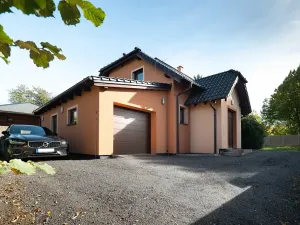 Prodej rodinného domu, Říčany, 179 m2