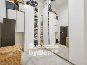Prodej bytu 3+1, Praha - Strašnice, Černokostelecká, 95 m2