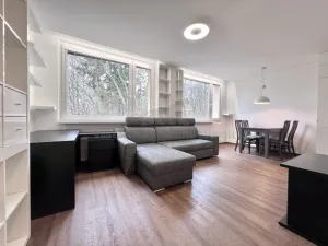 Pronájem bytu 2+kk, Praha - Kobylisy, Jelínkova, 50 m2