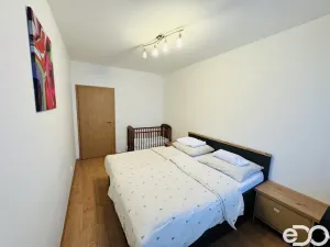 Pronájem bytu 3+kk, Praha, Hornoměcholupská, 65 m2
