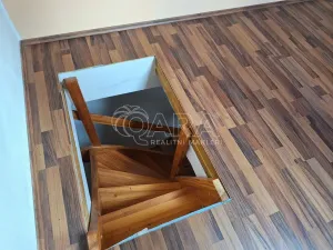 Pronájem rodinného domu, Řehenice, 104 m2