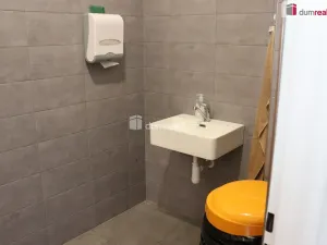 Pronájem kanceláře, Olomouc - Chválkovice, Libušina, 1733 m2