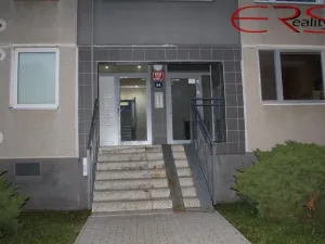 Prodej bytu 3+1, Praha - Hlubočepy, Lamačova, 62 m2