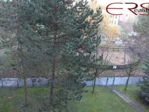 Prodej bytu 3+1, Praha - Hlubočepy, Lamačova, 62 m2