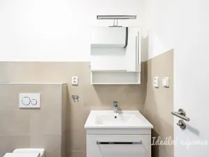 Pronájem bytu 2+kk, Praha - Čakovice, Cukrovarská, 50 m2