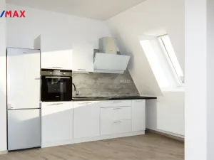 Prodej bytu 3+kk, Ústí nad Labem - Předlice, náměstí Prokopa Velikého, 86 m2