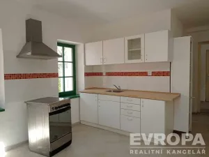 Pronájem atypického bytu, Liberec - Liberec IV-Perštýn, U Jánského kamene, 46 m2