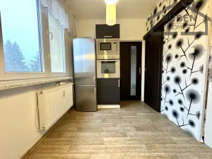 Pronájem bytu 2+1, Tachov, Bělojarská, 69 m2