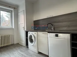 Pronájem bytu 2+1, České Budějovice - České Budějovice 3, Jeremiášova, 53 m2