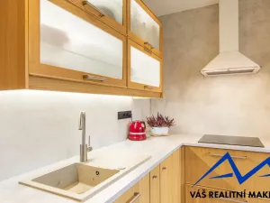 Prodej bytu 3+1, Ostrava, Hlavní třída, 85 m2