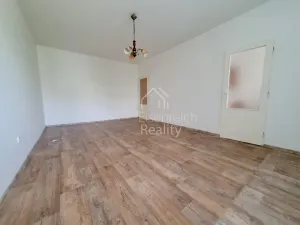 Pronájem bytu 1+1, Hradec Králové - Nový Hradec Králové, Mrštíkova, 32 m2