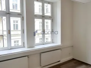 Pronájem kanceláře, Praha, Václavské náměstí, 156 m2