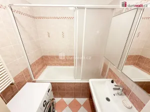 Pronájem bytu 2+kk, Hostivice, B. Němcové, 52 m2