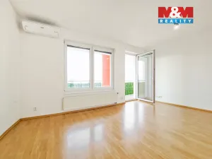 Pronájem bytu 2+kk, Praha - Hloubětín, Nademlejnská, 49 m2