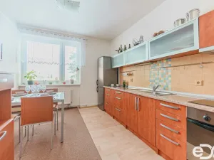 Prodej bytu 3+1, Sezemice, Smetanova, 79 m2