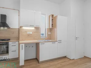 Prodej bytu 2+1, Plzeň, Koterovská, 62 m2