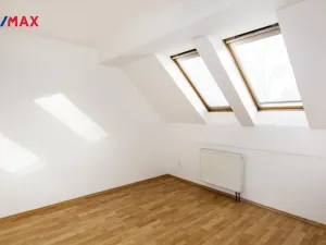 Pronájem bytu 4+kk, Bystřany - Světice, nám. J. Koziny, 95 m2