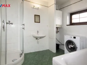 Pronájem bytu 4+kk, Bystřany - Světice, nám. J. Koziny, 95 m2