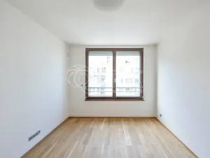 Pronájem bytu 2+kk, Praha - Vysočany, Sokolovská, 54 m2