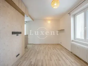 Prodej bytu 3+kk, Praha - Strašnice, U kombinátu, 63 m2