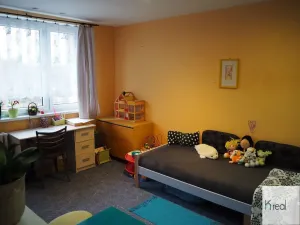 Prodej bytu 4+1, Karlovy Vary - Rybáře, U Koupaliště, 94 m2