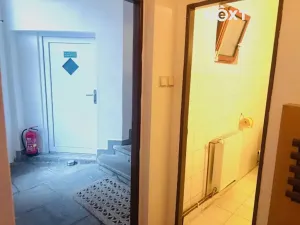 Pronájem obchodního prostoru, Jindřichův Hradec, Klášterská, 23 m2